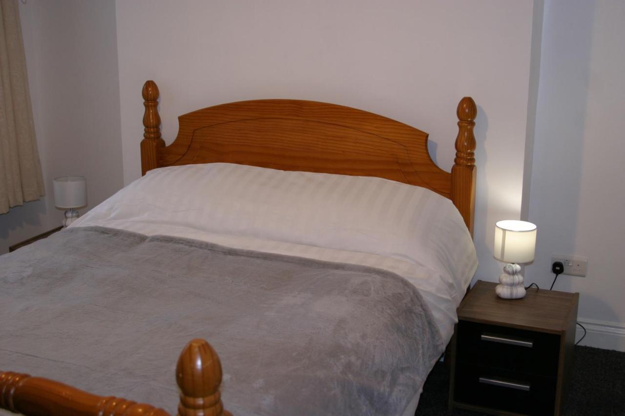 Southbay Holiday Flats Flat 1 Бринлингтон Экстерьер фото
