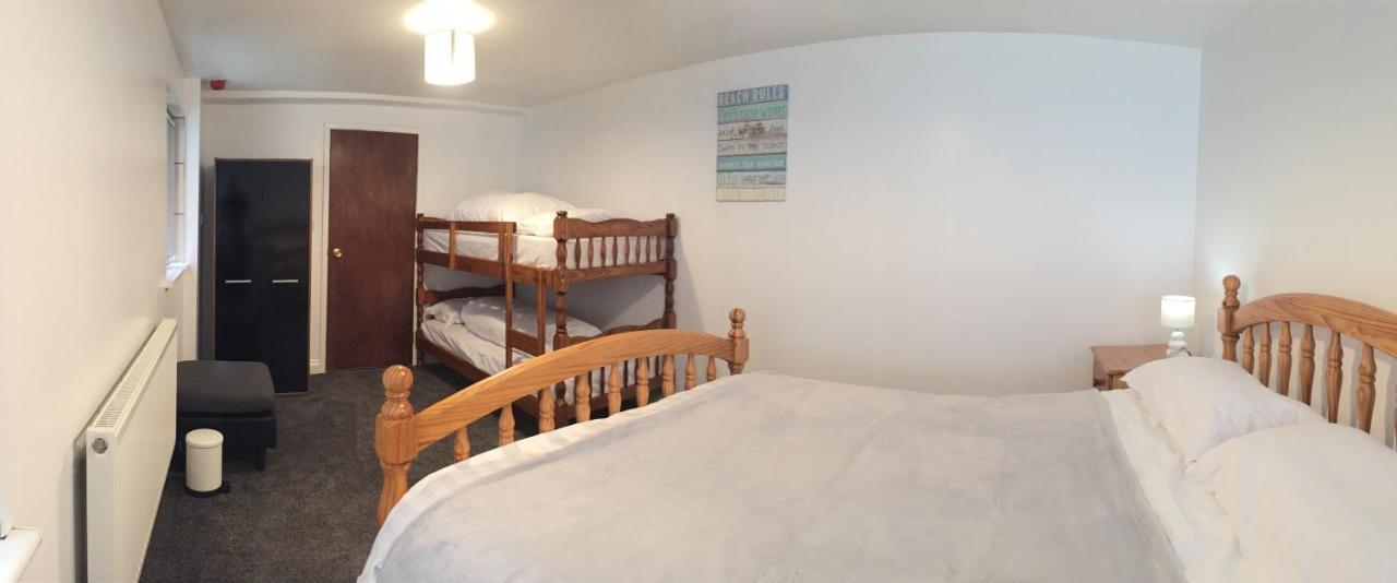 Southbay Holiday Flats Flat 1 Бринлингтон Экстерьер фото